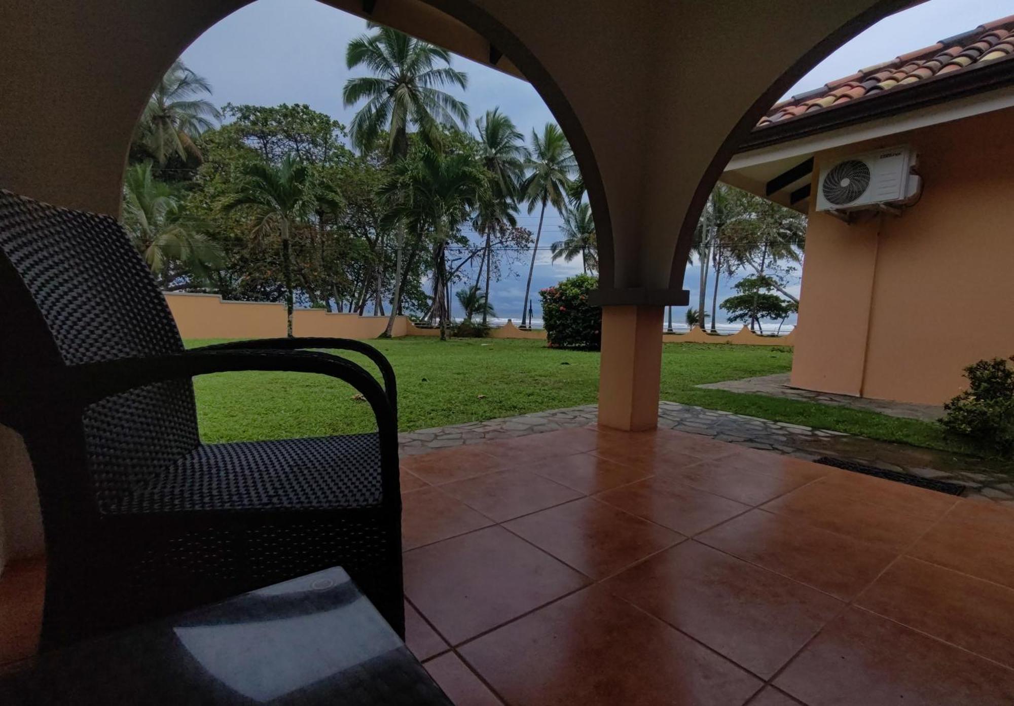 Marenaz Oceanfront Resort Esterillos Este Exterior foto